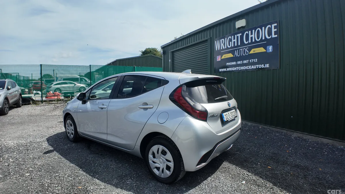 Toyota Aqua Hatchback, Petrol Hybrid, 2021, Silver