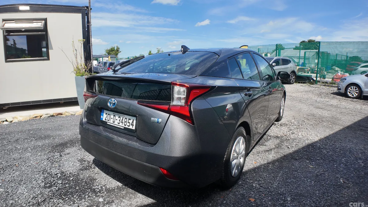 Toyota Prius Hatchback, Petrol Hybrid, 2020, Grey