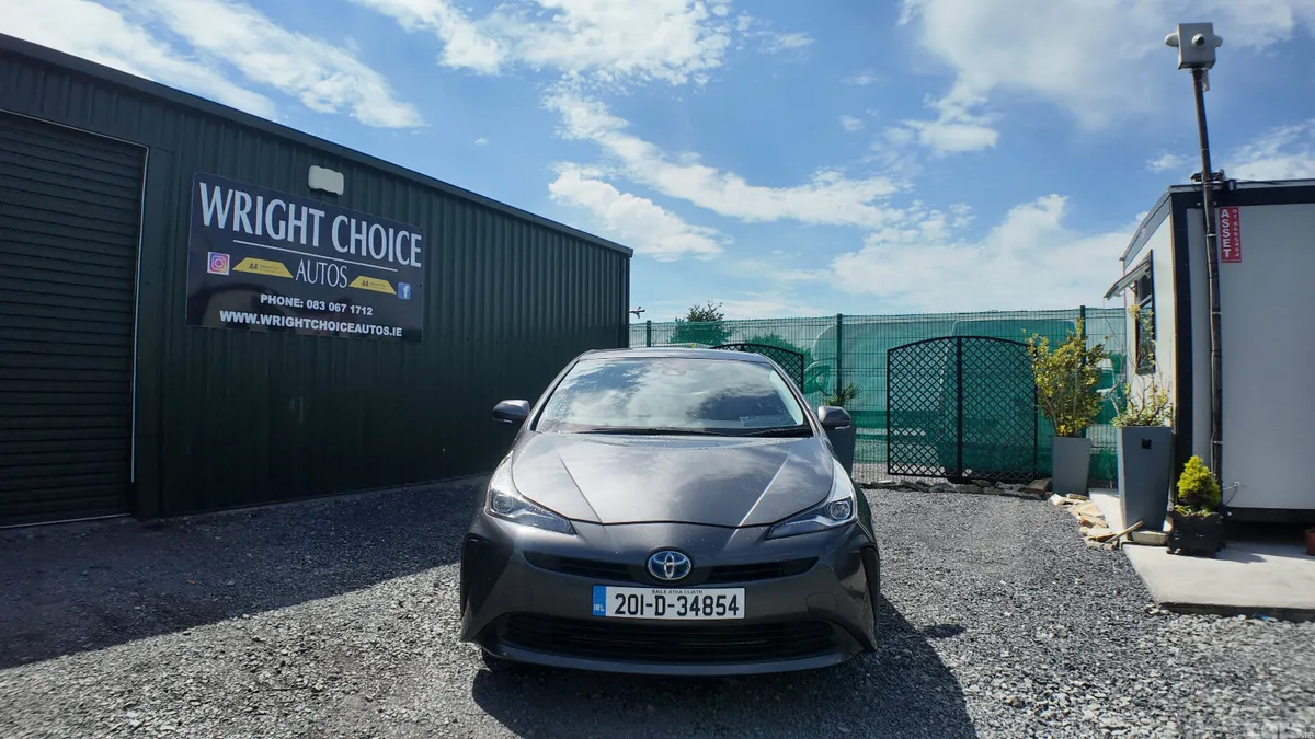 Toyota Prius Hatchback, Petrol Hybrid, 2020, Grey