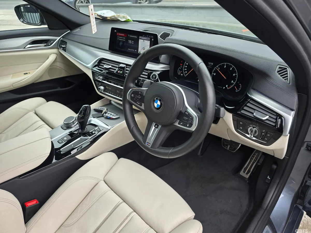 BMW 5-Series Saloon, Diesel, 2019, Blue