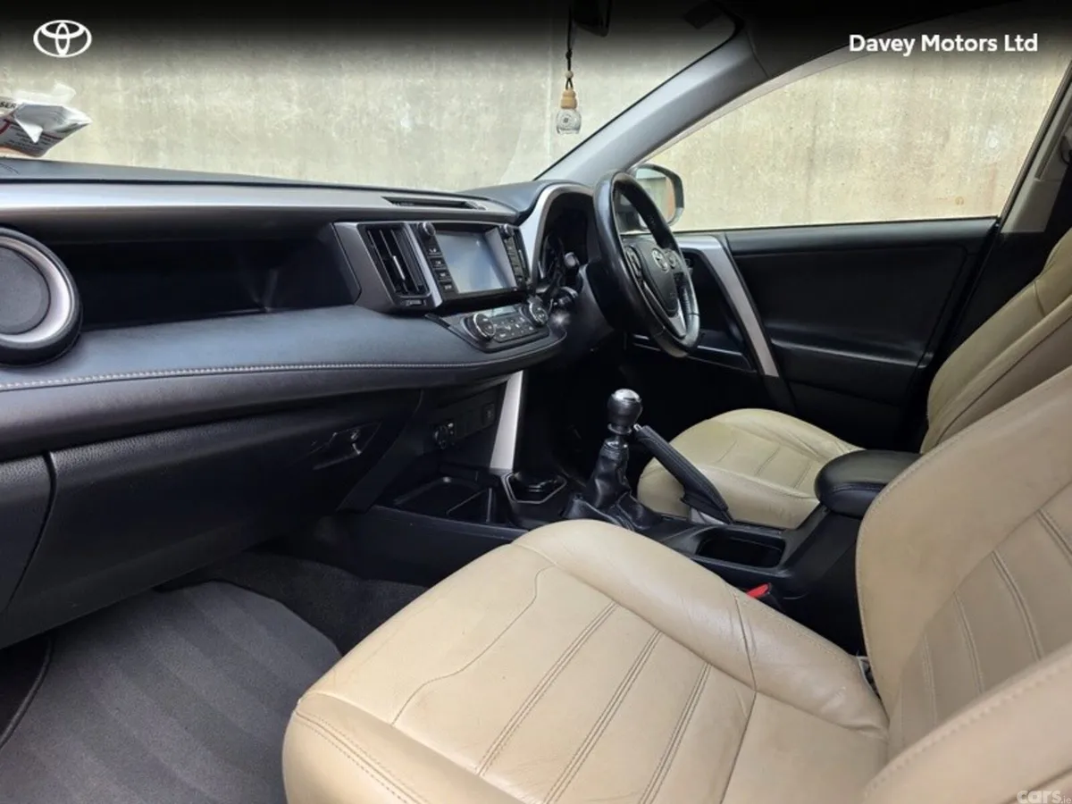 Toyota RAV4 SUV, Diesel, 2017, Grey