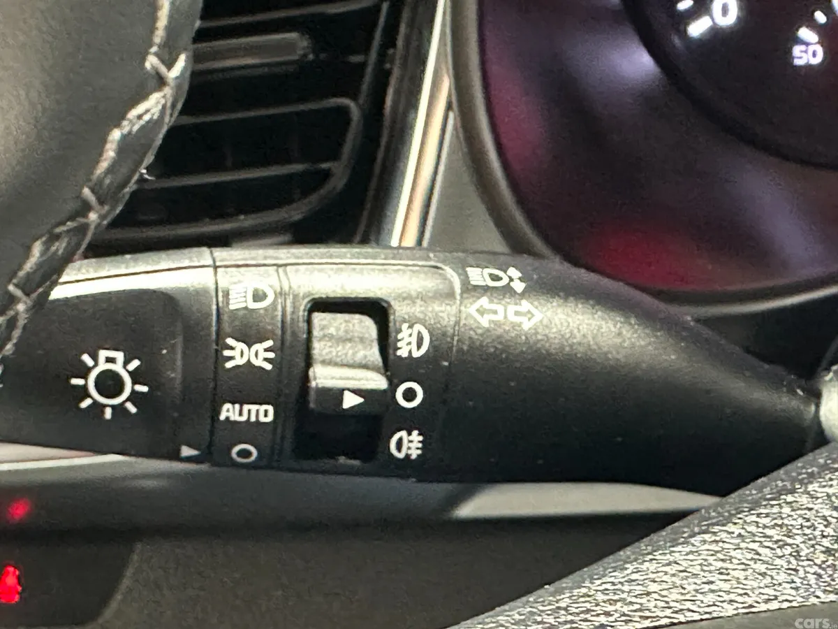 Kia Stonic Estate/Jeep, Petrol, 2023, Blue