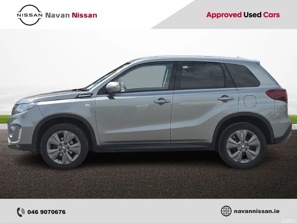 Suzuki Vitara SUV, Petrol Hybrid, 2023, Grey