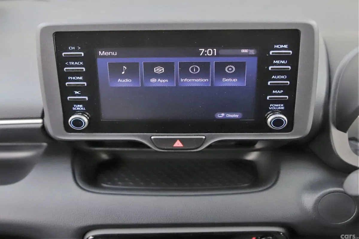 Toyota Yaris Hatchback, Petrol Hybrid, 2022, Silver