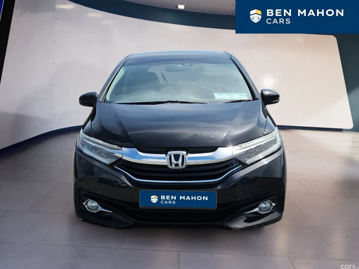 Honda Shuttle MPV, Petrol Hybrid, 2017, Black