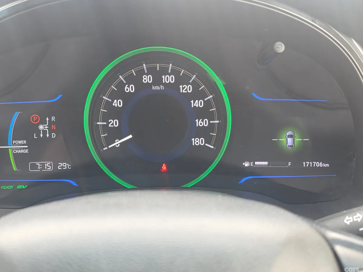 Honda Shuttle MPV, Petrol Hybrid, 2017, Black