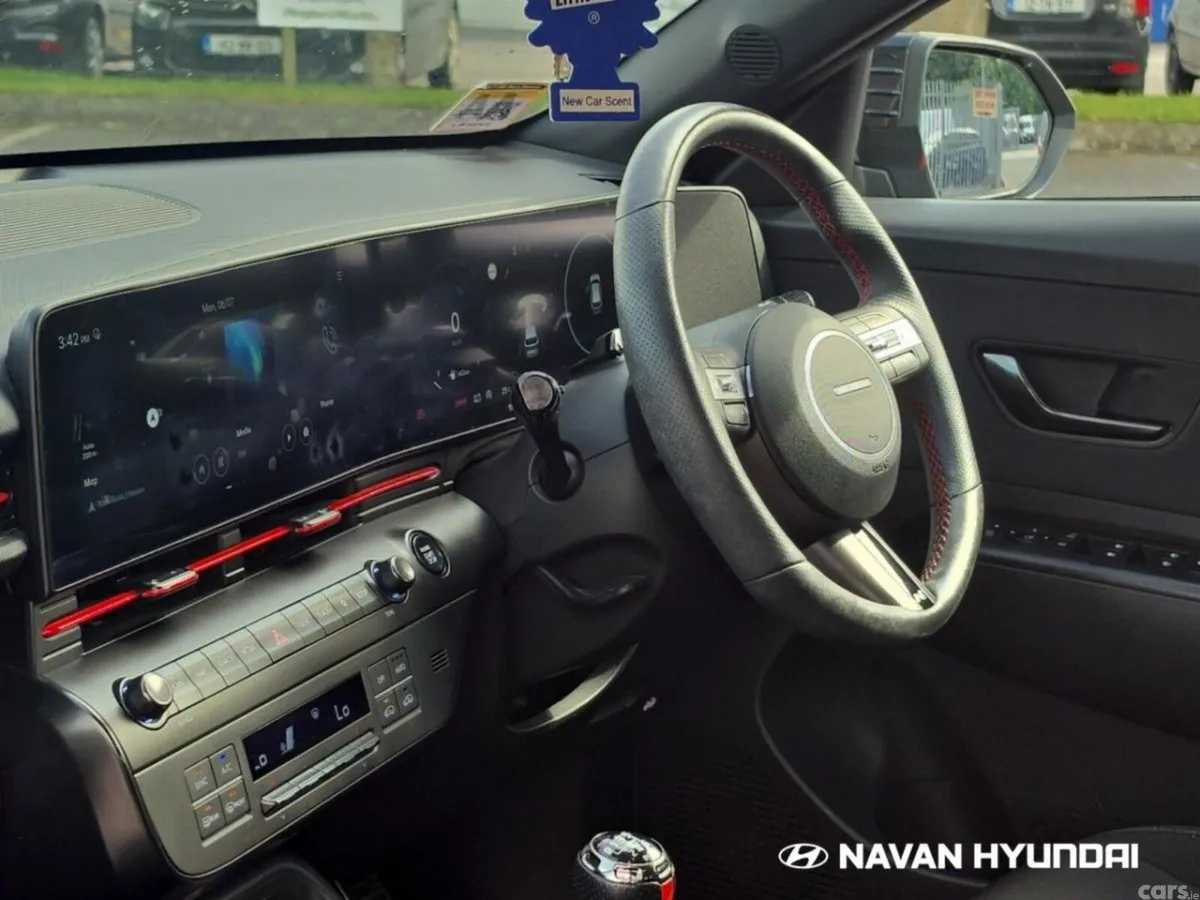 Hyundai KONA MPV, Petrol, 2024, Black