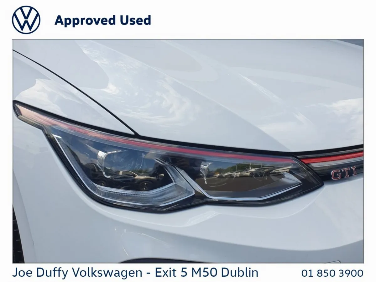 Volkswagen Golf Estate, Petrol, 2022, White