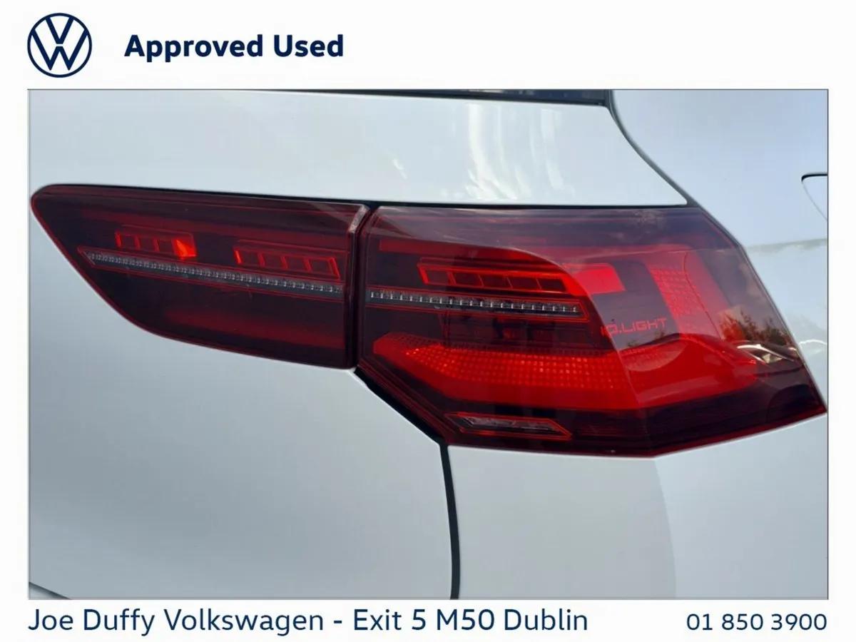 Volkswagen Golf Estate, Petrol, 2022, White