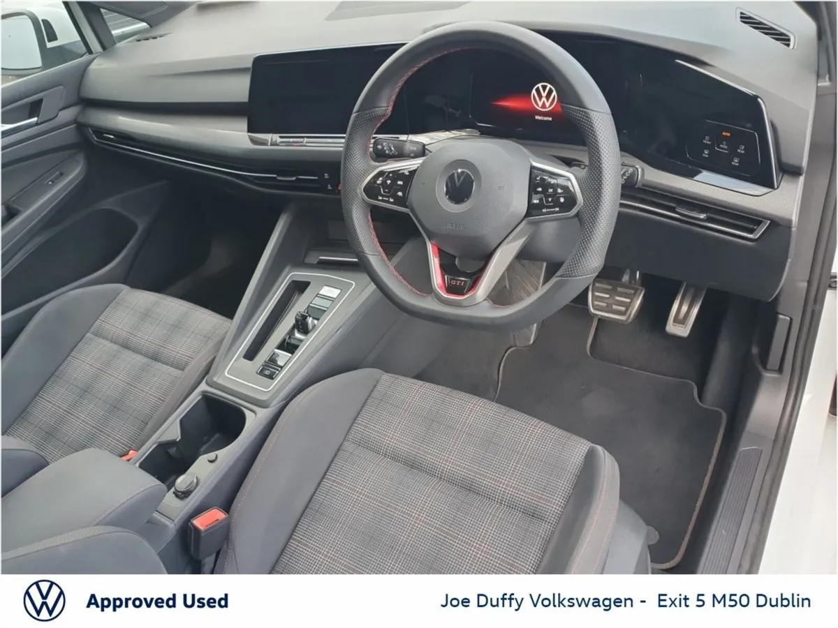 Volkswagen Golf Estate, Petrol, 2022, White