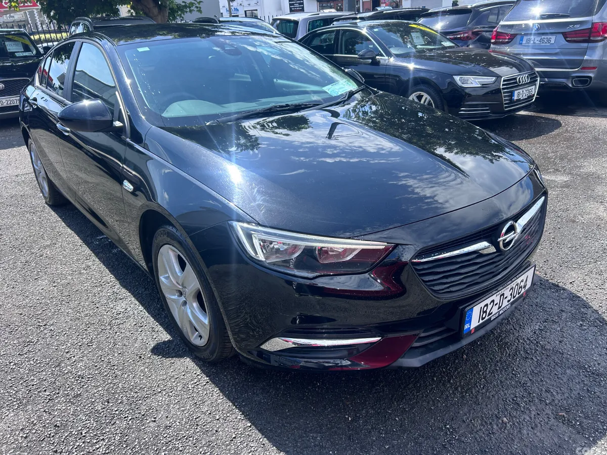 Opel Insignia Hatchback, Diesel, 2018, Black