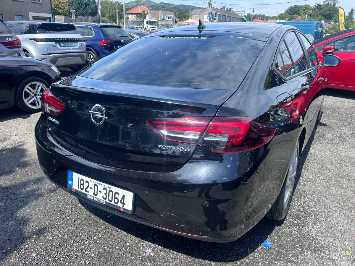 Opel Insignia Hatchback, Diesel, 2018, Black