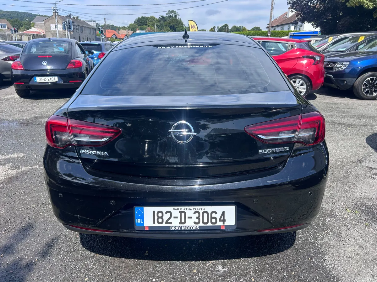 Opel Insignia Hatchback, Diesel, 2018, Black
