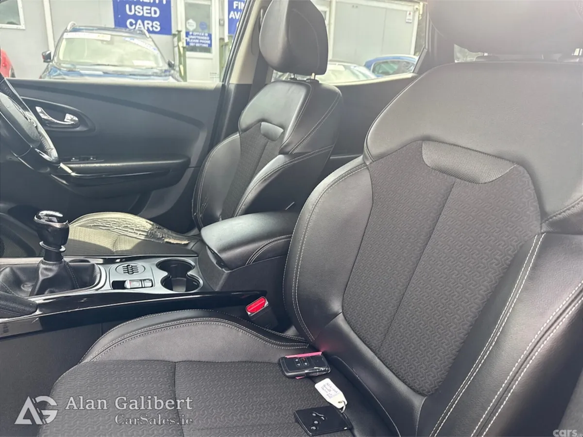 Renault Kadjar SUV, Diesel, 2017, Blue