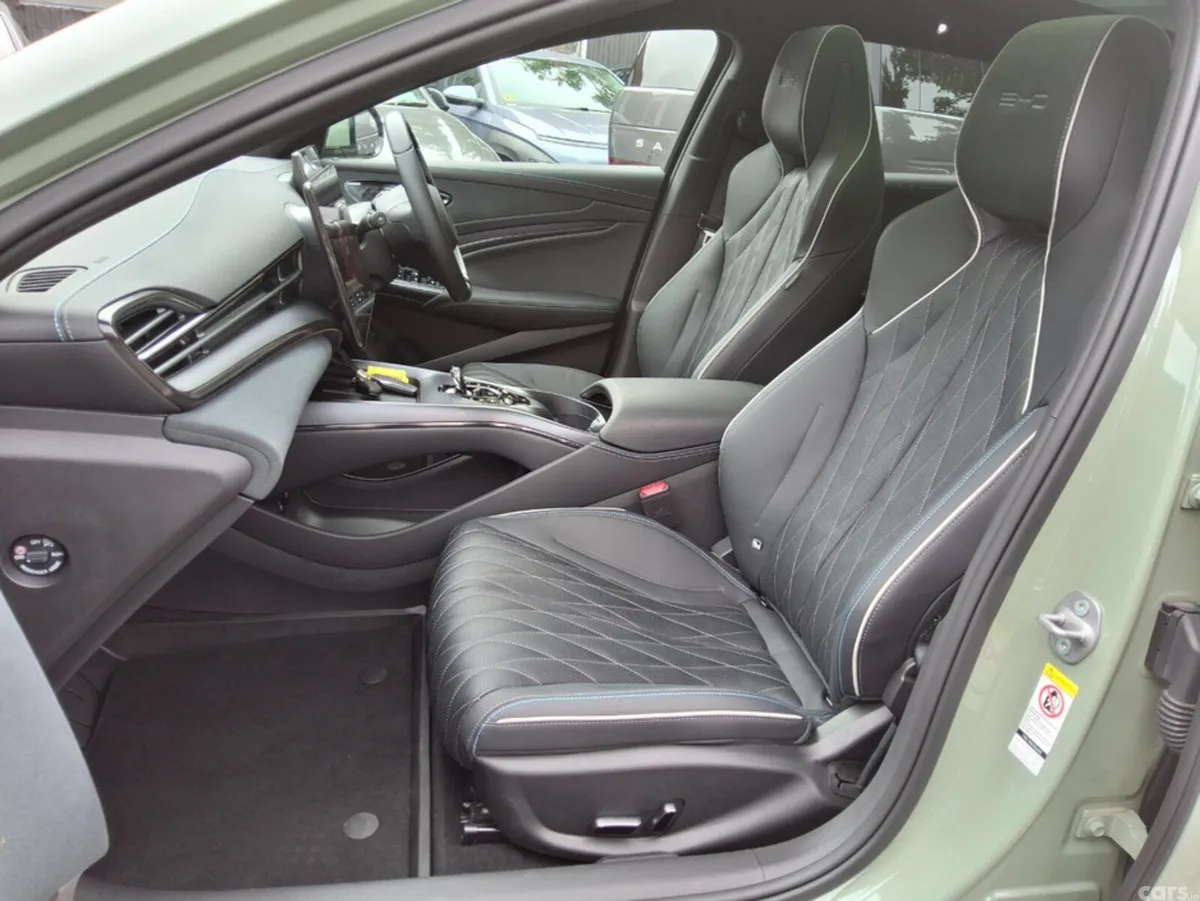 BYD SEAL Saloon, Electric, 2025, Green