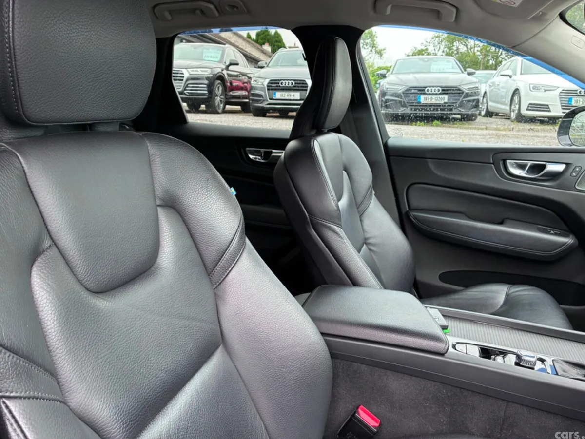 Volvo XC60 SUV, Diesel, 2020, Black