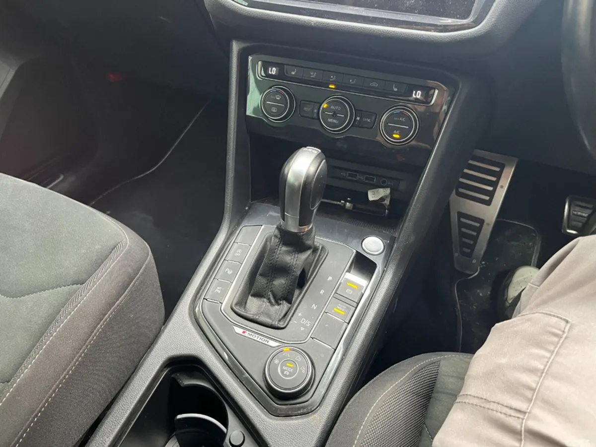 Volkswagen Tiguan SUV, Diesel, 2019, White