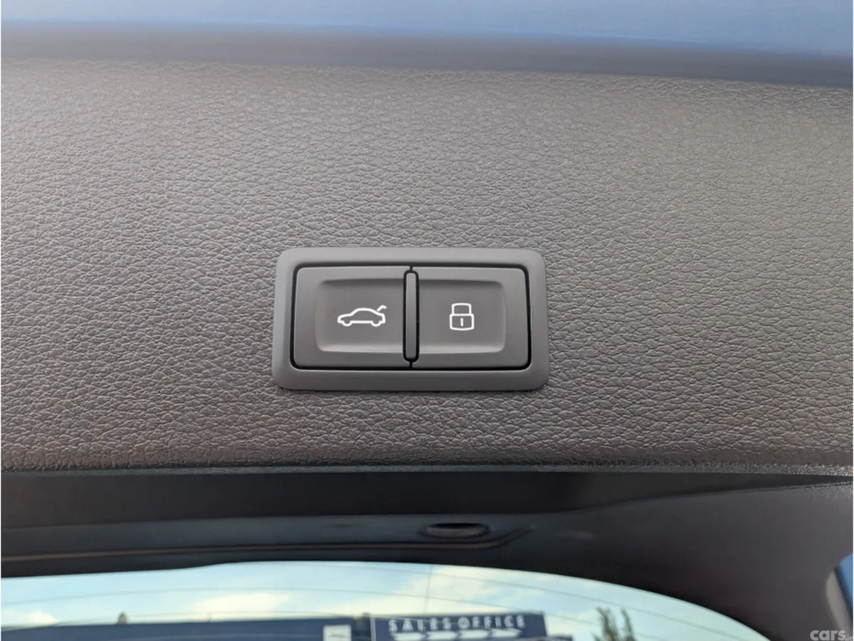 Audi Q2 Hatchback, Petrol, 2019, Blue