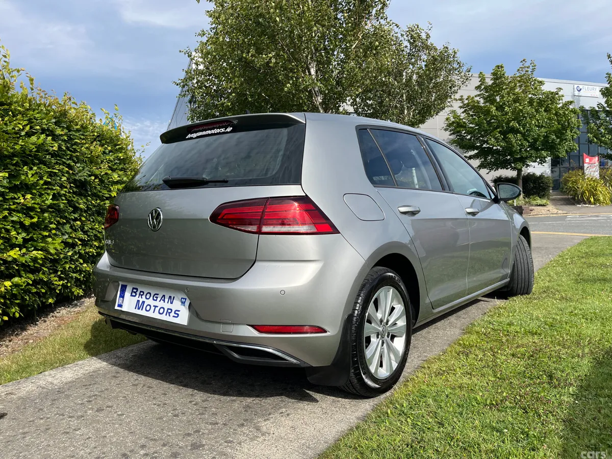Volkswagen Golf Hatchback, Diesel, 2019, Grey