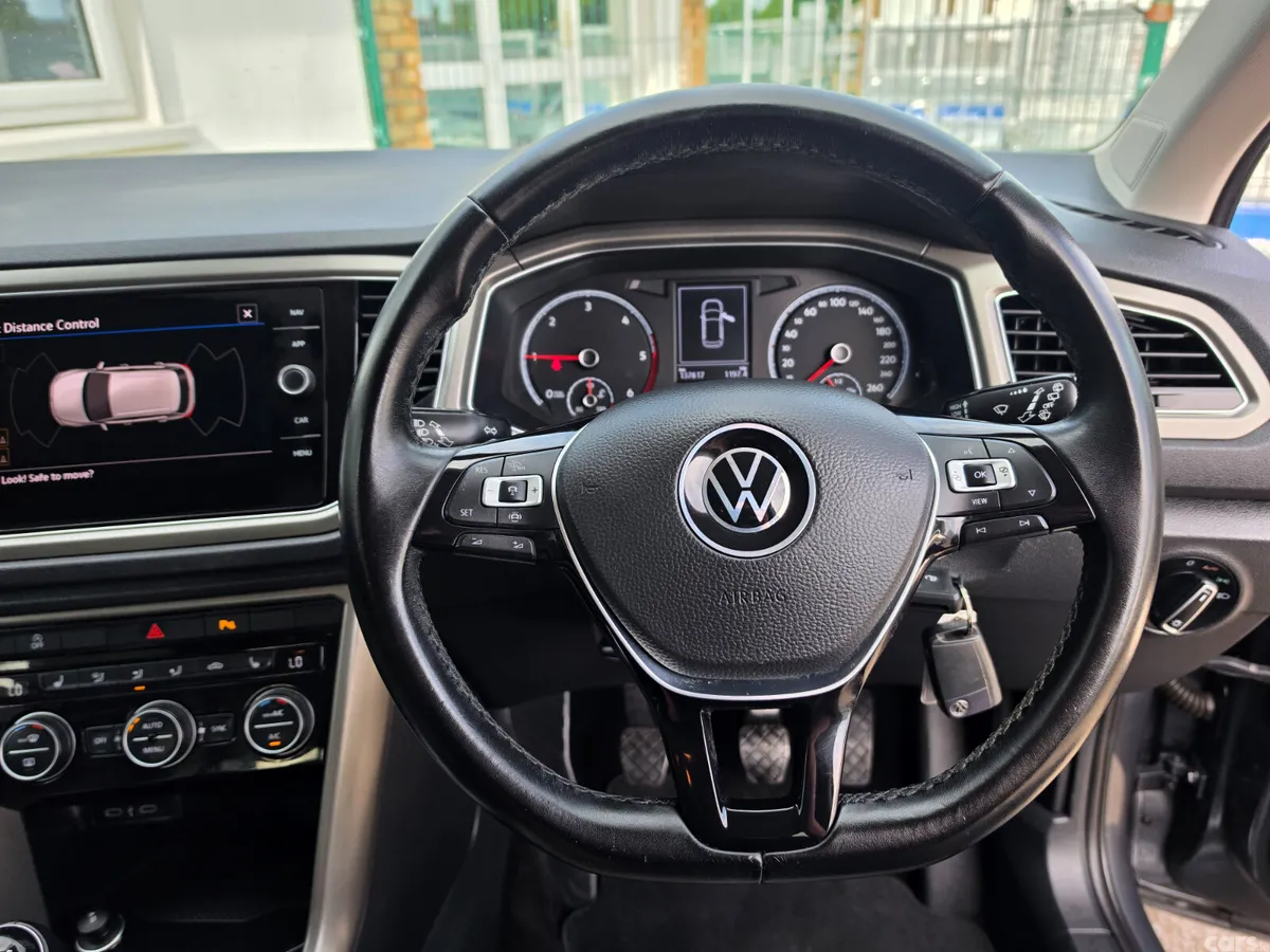 Volkswagen T-Roc SUV, Diesel, 2022, Grey
