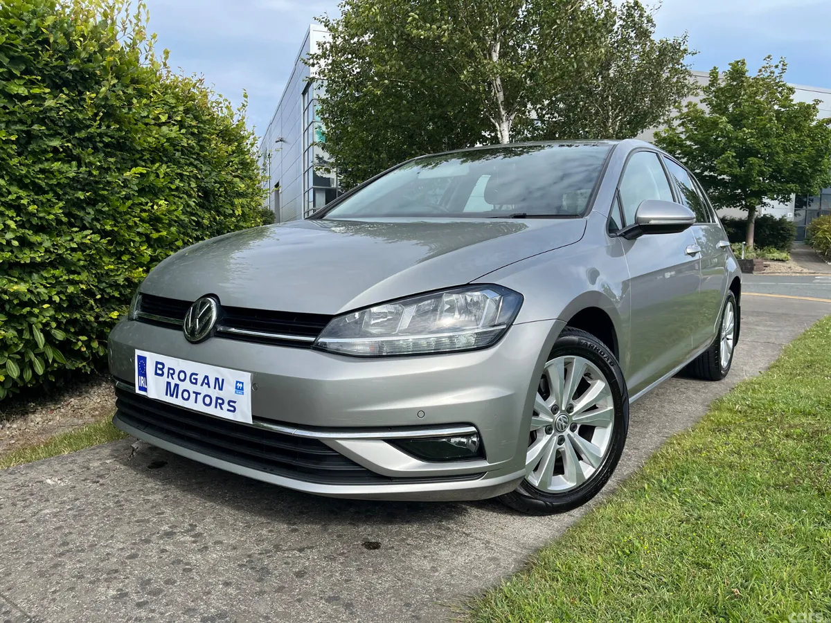 Volkswagen Golf Hatchback, Diesel, 2019, Grey