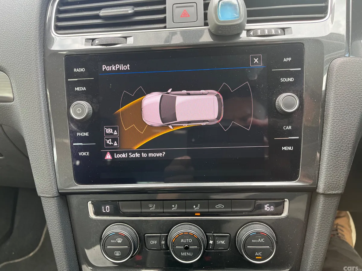 Volkswagen Golf Hatchback, Diesel, 2019, Grey