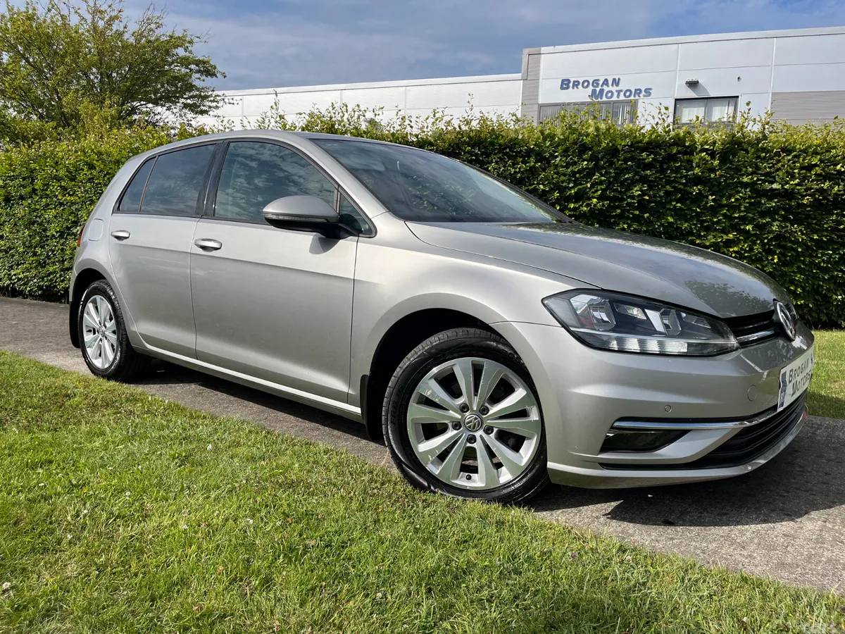 Volkswagen Golf Hatchback, Diesel, 2019, Grey