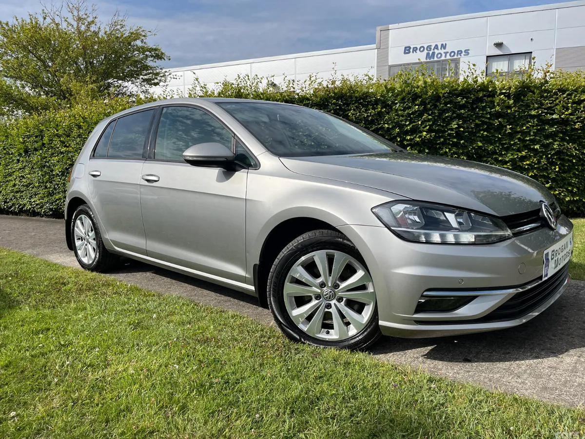 Volkswagen Golf Hatchback, Diesel, 2019, Grey