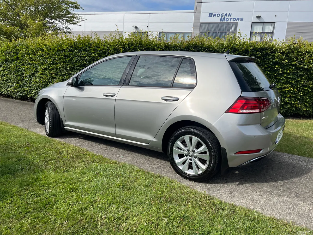 Volkswagen Golf Hatchback, Diesel, 2019, Grey