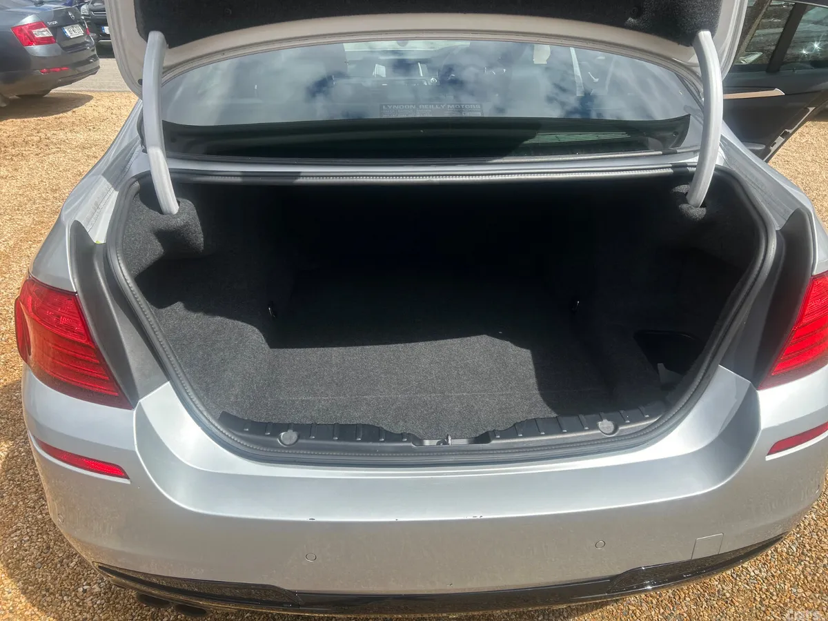 BMW 5-Series Saloon, Diesel, 2013, Silver