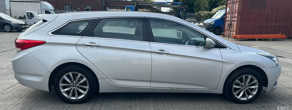 Hyundai i40 Estate, Diesel, 2015, Silver