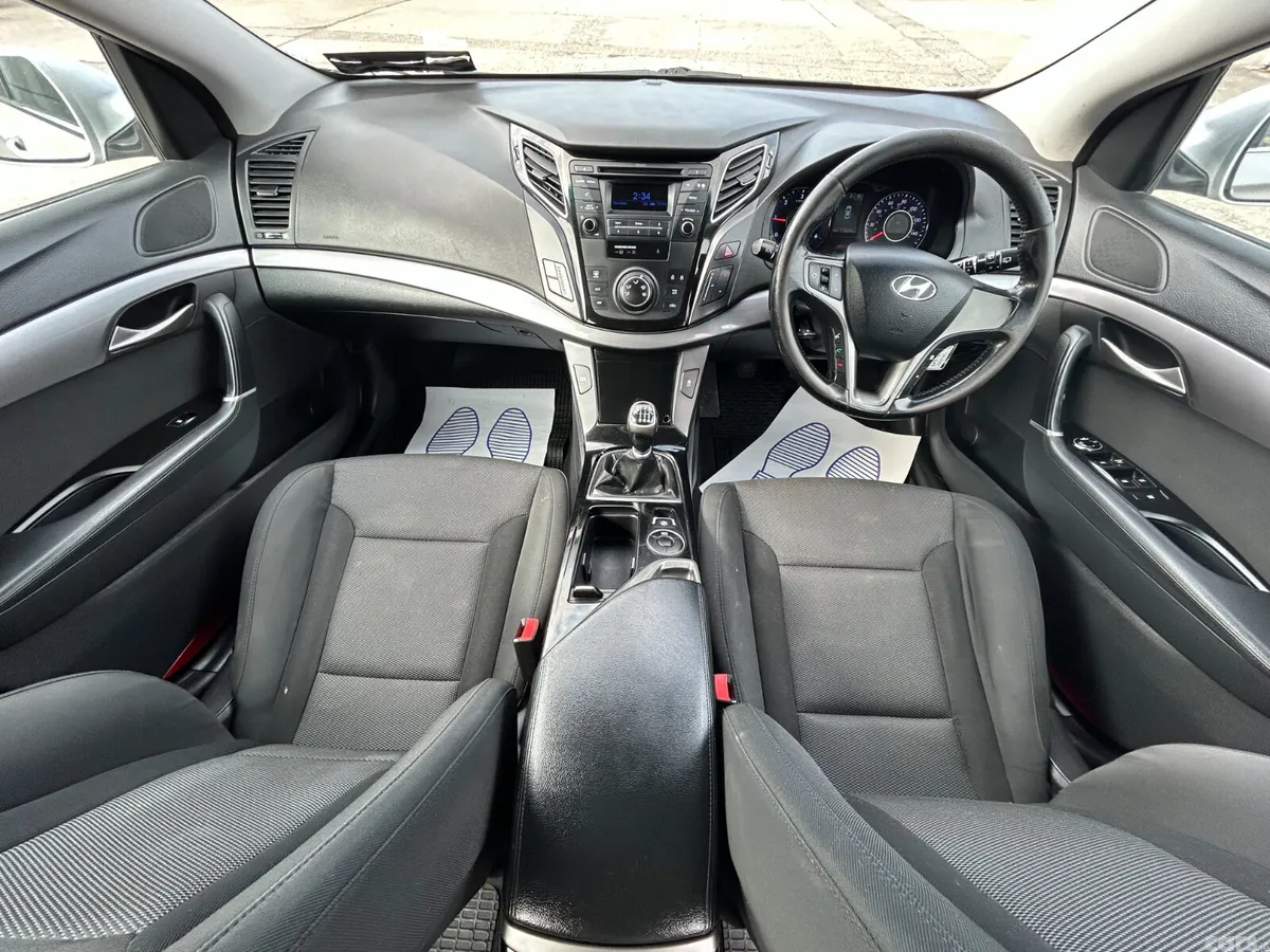 Hyundai i40 Estate, Diesel, 2015, Silver