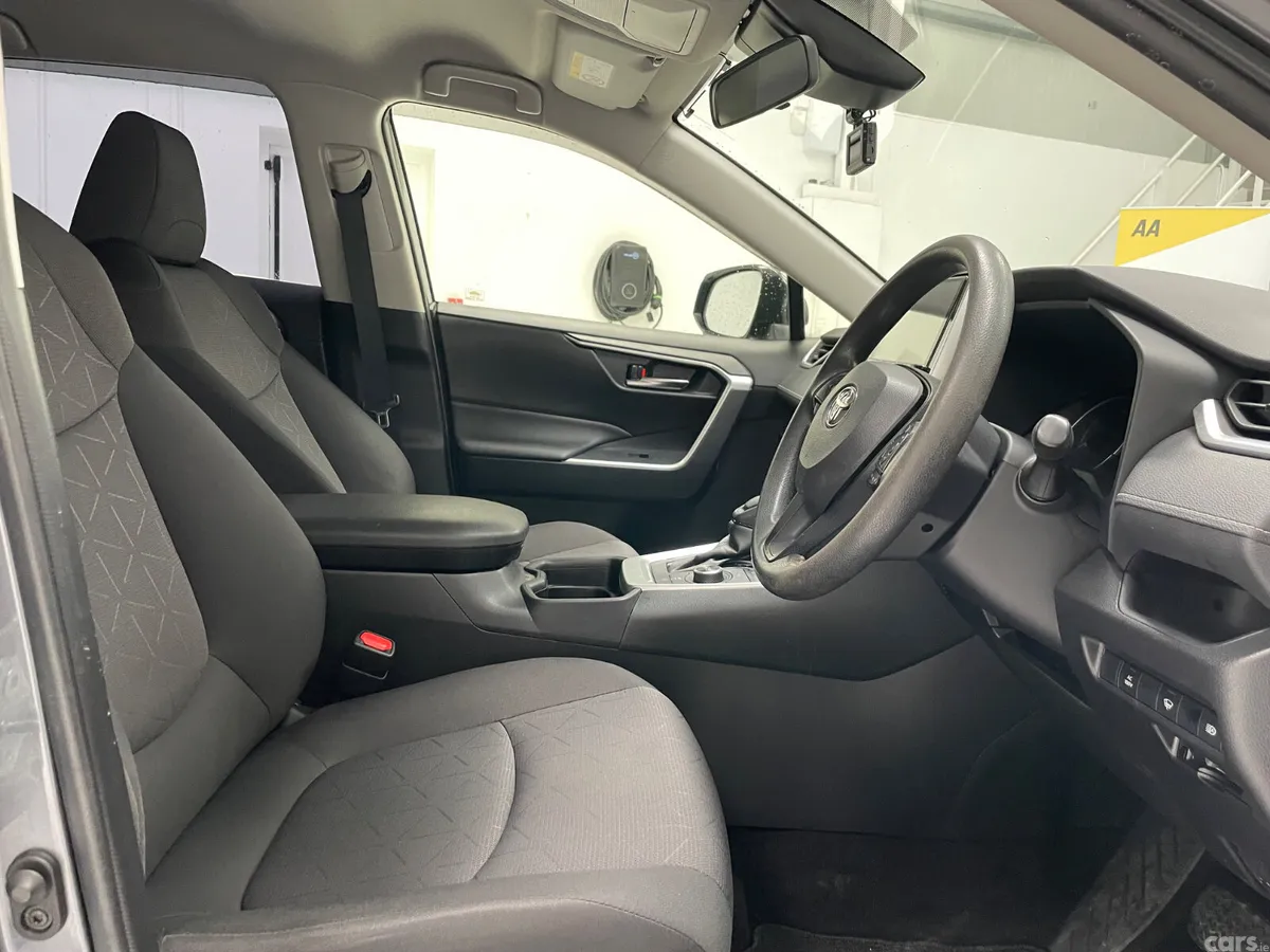 Toyota RAV4 SUV, Petrol Hybrid, 2021, Grey