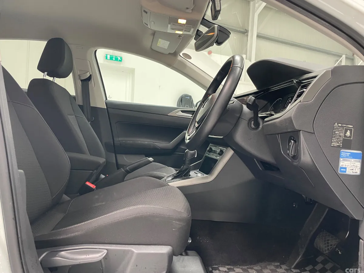 Volkswagen Polo Hatchback, Petrol, 2020, White