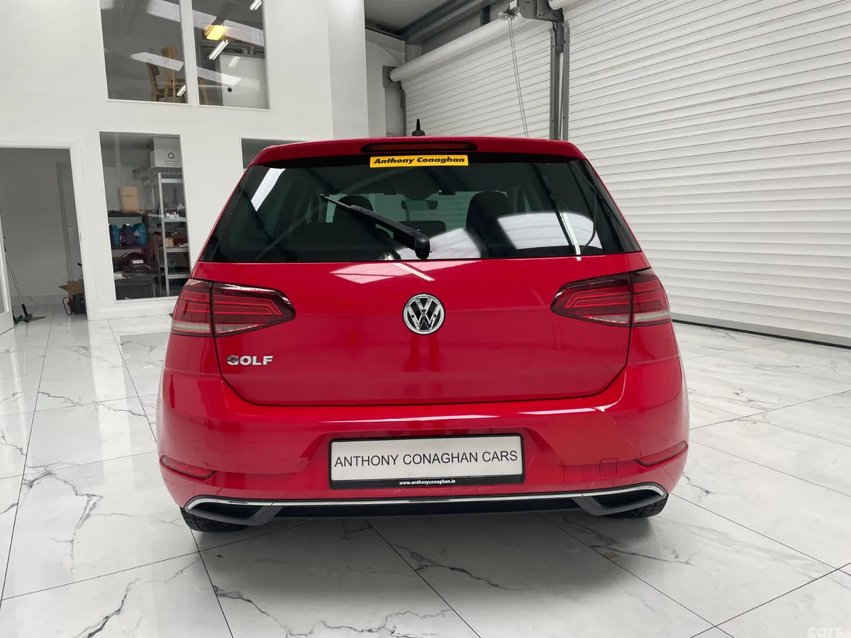 Volkswagen Golf Hatchback, Petrol, 2018, Red