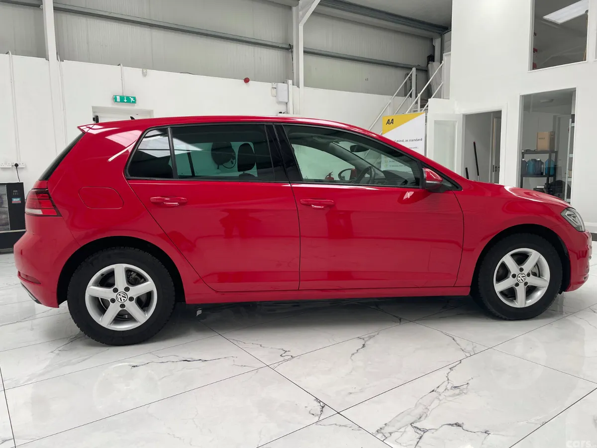 Volkswagen Golf Hatchback, Petrol, 2018, Red