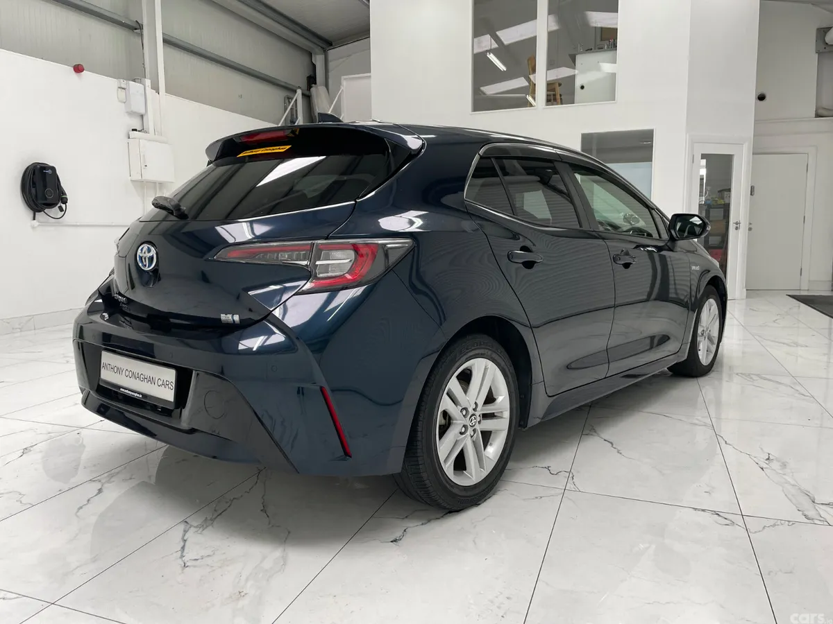 Toyota Corolla Hatchback, Petrol Hybrid, 2019, Black