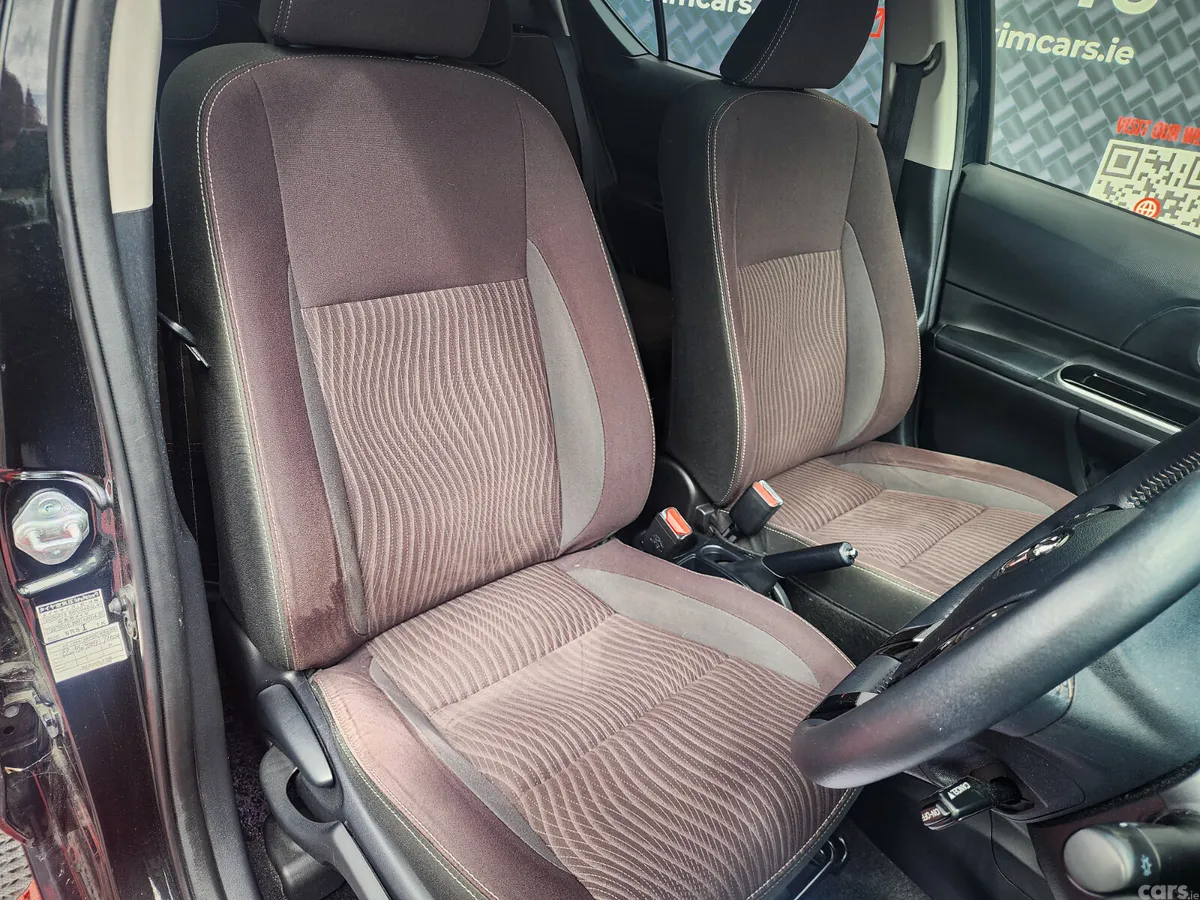 Toyota Aqua Hatchback, Petrol Hybrid, 2017, Black