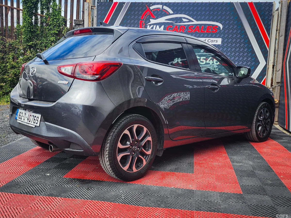 Mazda Demio MPV, Diesel, 2016, Grey