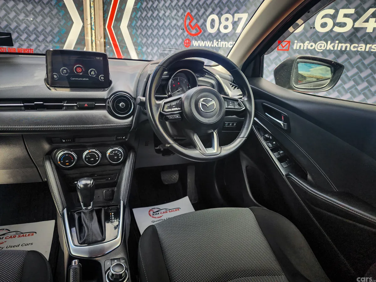 Mazda Demio MPV, Diesel, 2016, Grey
