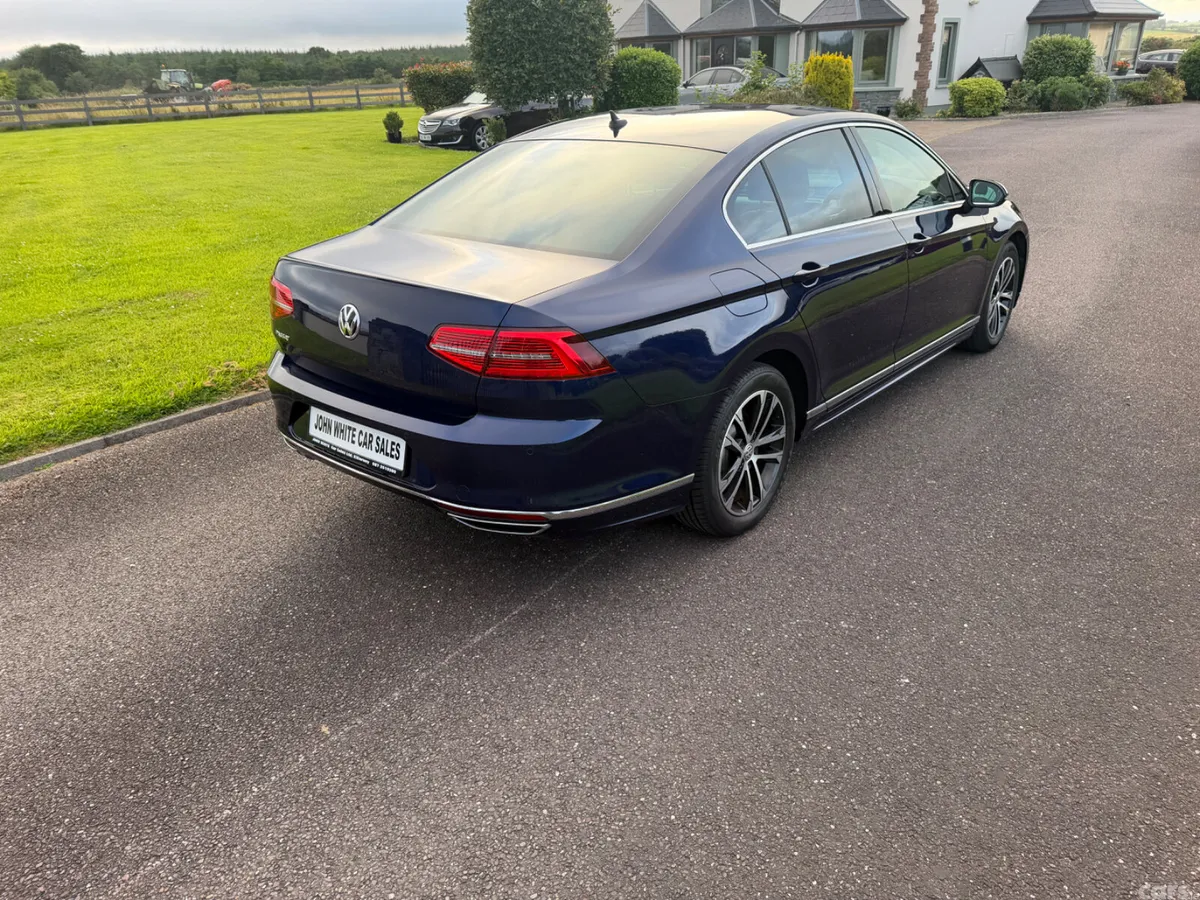 Volkswagen Passat Saloon, Diesel, 2018, Blue