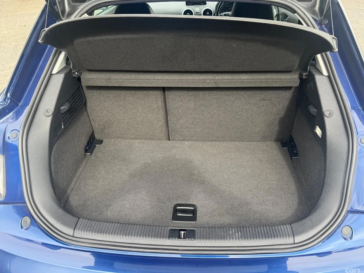 Audi A1 Hatchback, Petrol, 2011, Blue