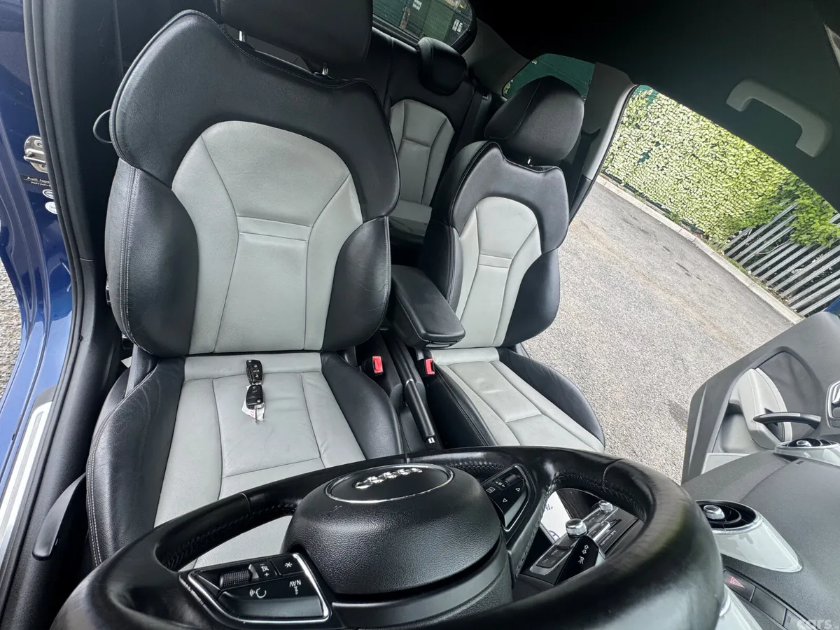 Audi A1 Hatchback, Petrol, 2011, Blue