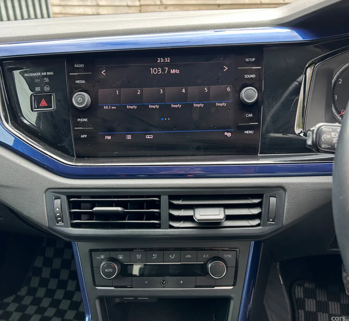Volkswagen Polo Hatchback, Petrol, 2019, Blue
