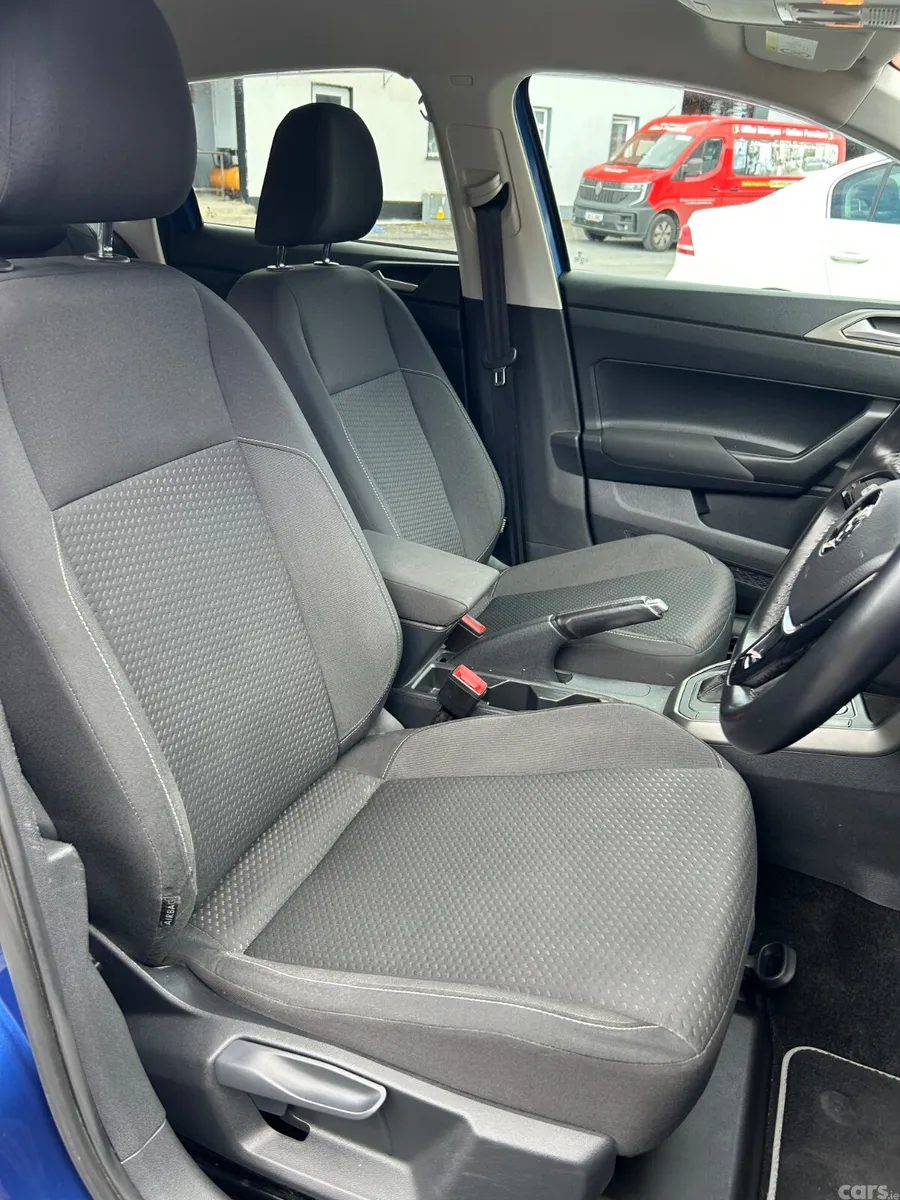 Volkswagen Polo Hatchback, Petrol, 2019, Blue