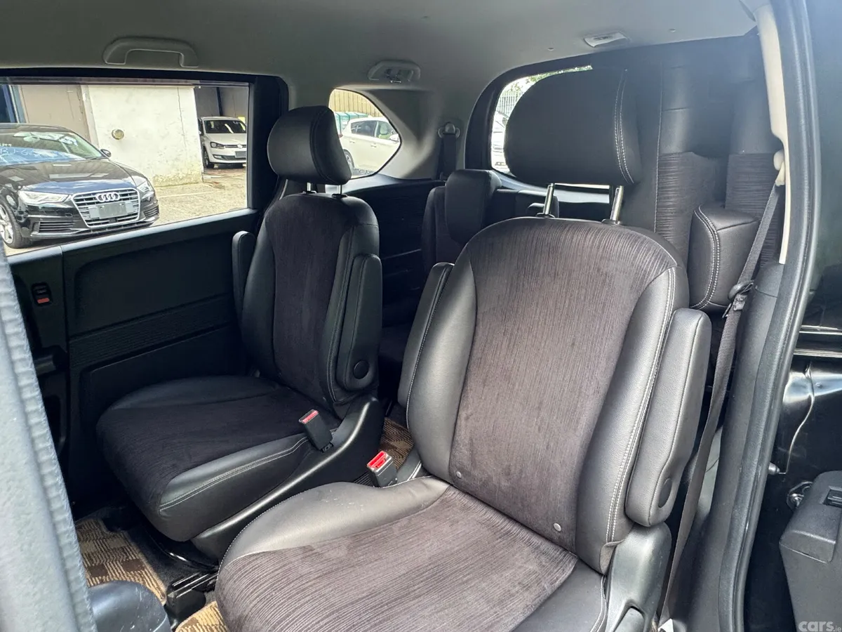 Honda Freed MPV, Petrol Hybrid, 2012, Black