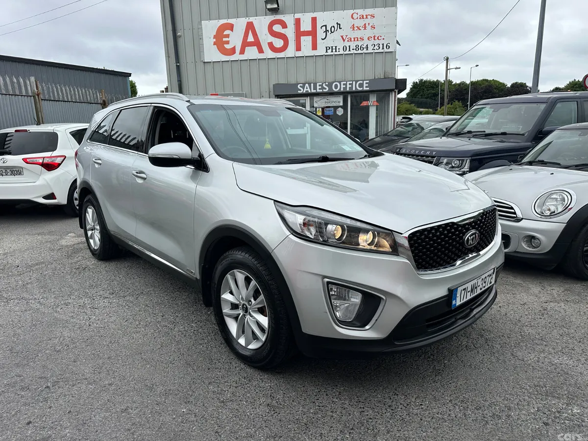 Kia Sorento SUV, Diesel, 2017, Silver
