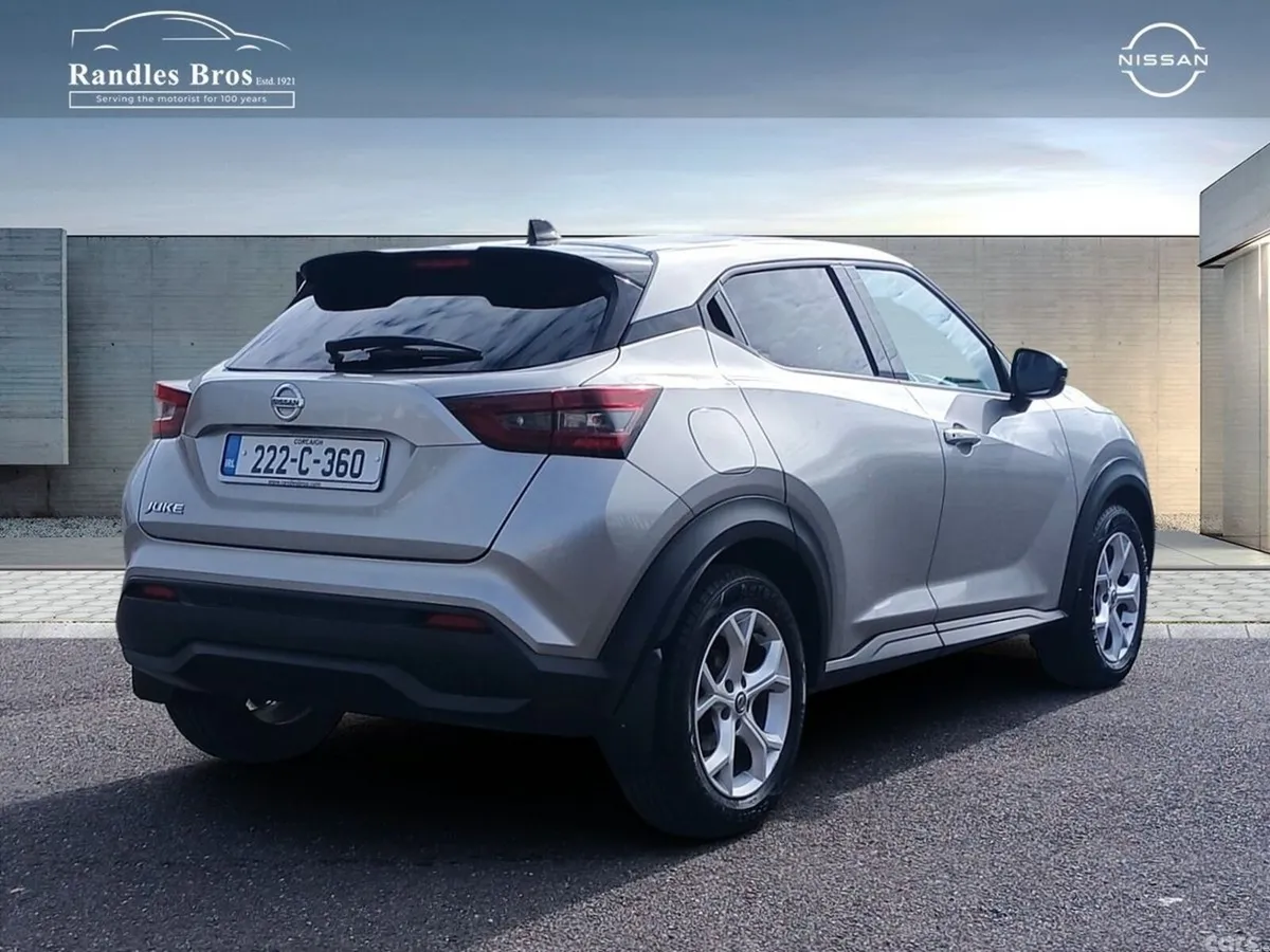 Nissan Juke SUV, Petrol, 2022, Silver