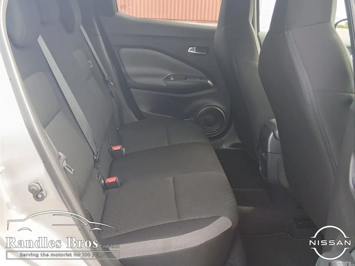 Nissan Juke SUV, Petrol, 2022, Silver