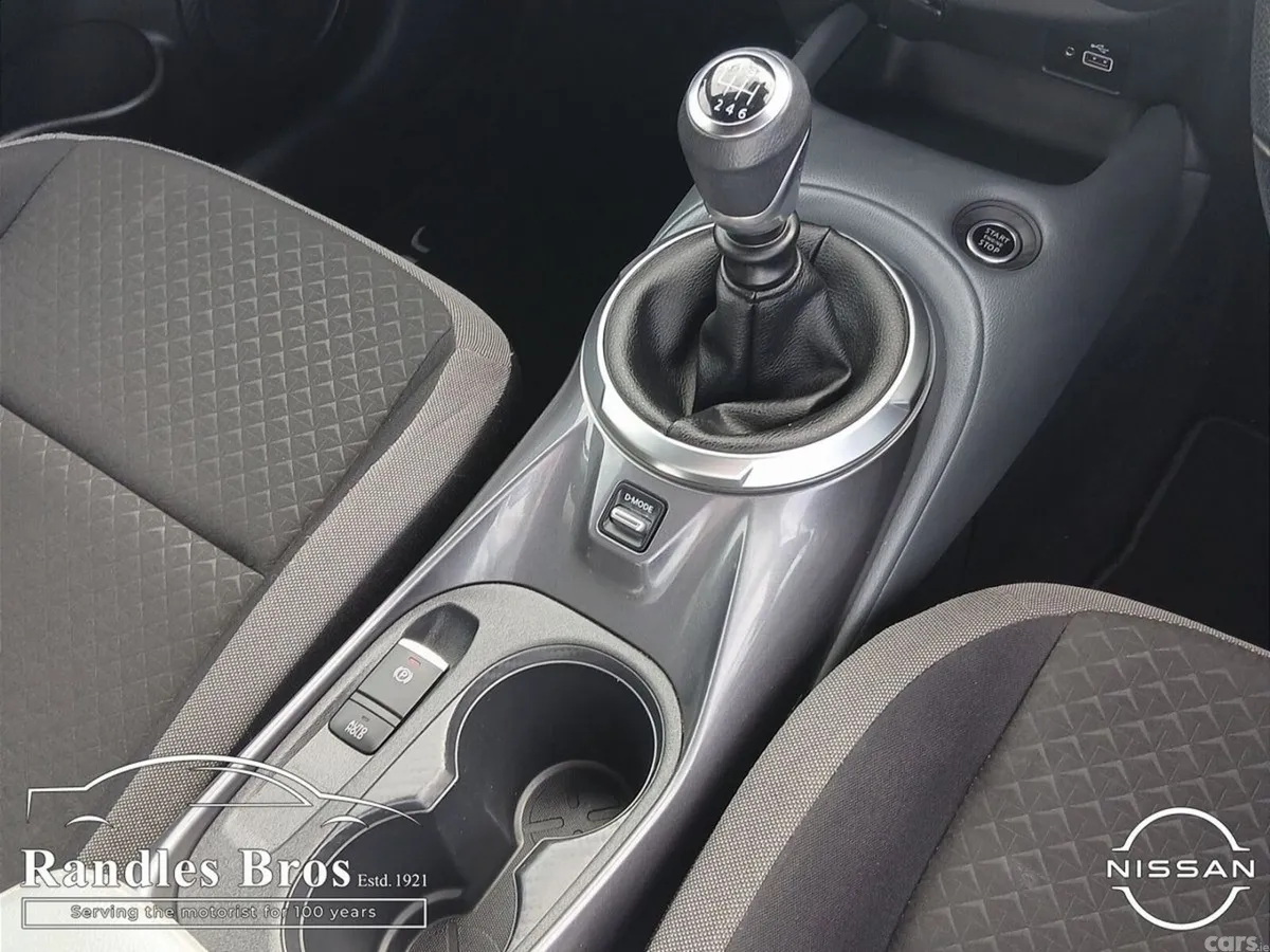 Nissan Juke SUV, Petrol, 2022, Silver